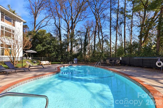 2503 Roswell Avenue 302, Charlotte, NC 28209