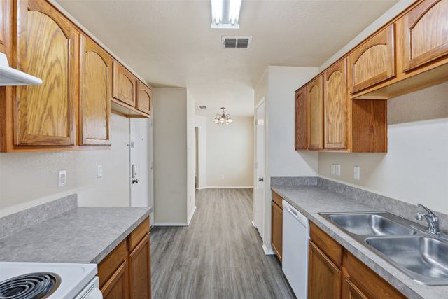 1452 Pine Lane, Fort Worth, TX 76140