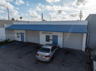 719 NW 7th Ter, Fort Lauderdale, FL 33311