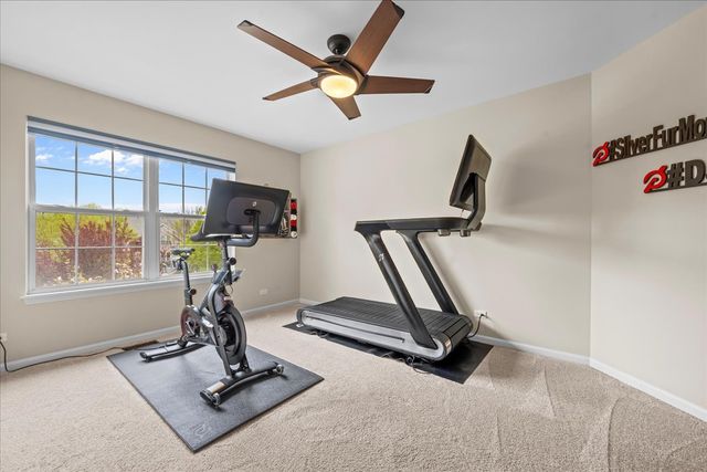 3390 Whirlaway Drive, Northbrook, IL 60062