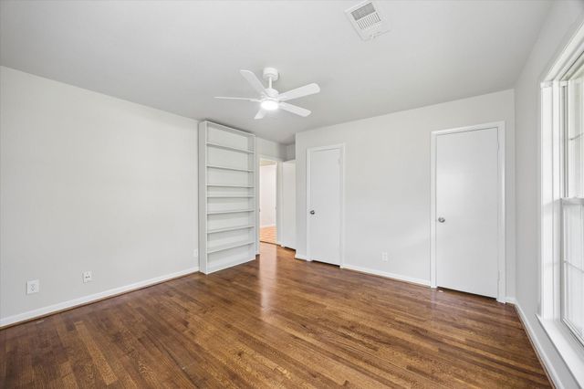 5615 Burlinghall Drive, Houston, TX 77035