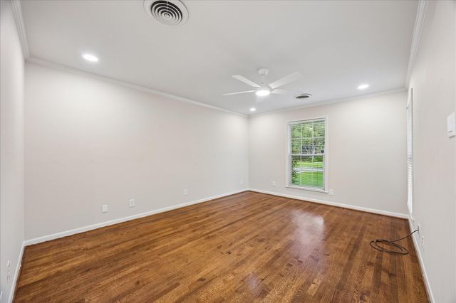 5615 Burlinghall Drive, Houston, TX 77035