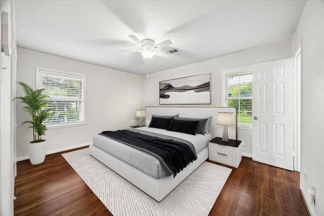 5615 Burlinghall Drive, Houston, TX 77035