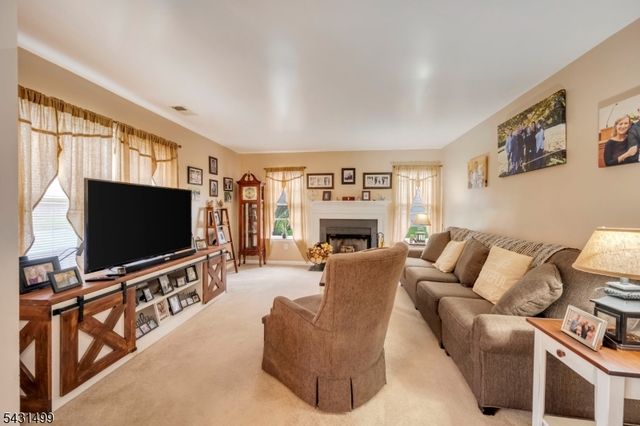 75 Alvin Sloan Ave, Washington Boro, NJ 07882