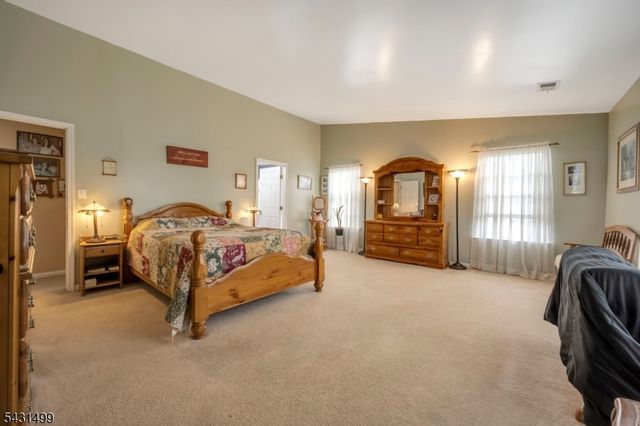 75 Alvin Sloan Ave, Washington Boro, NJ 07882