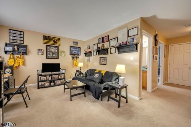 75 Alvin Sloan Ave, Washington Boro, NJ 07882