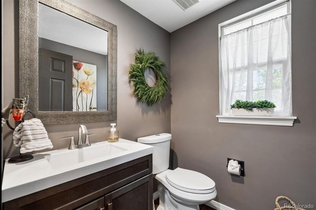 9962 Hawthorne Street, Highlands Ranch, CO 80126