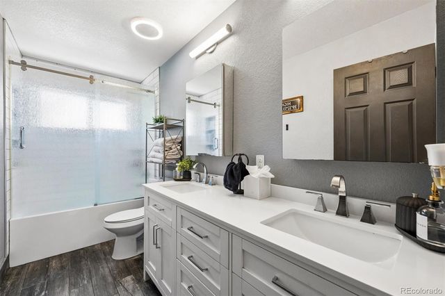 9962 Hawthorne Street, Highlands Ranch, CO 80126