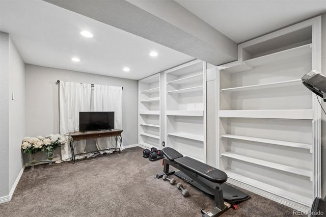 9962 Hawthorne Street, Highlands Ranch, CO 80126