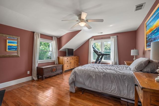 11 Scott Street, Bellingham, MA 02019