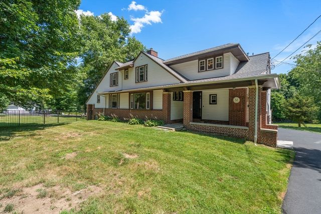 11 Scott Street, Bellingham, MA 02019