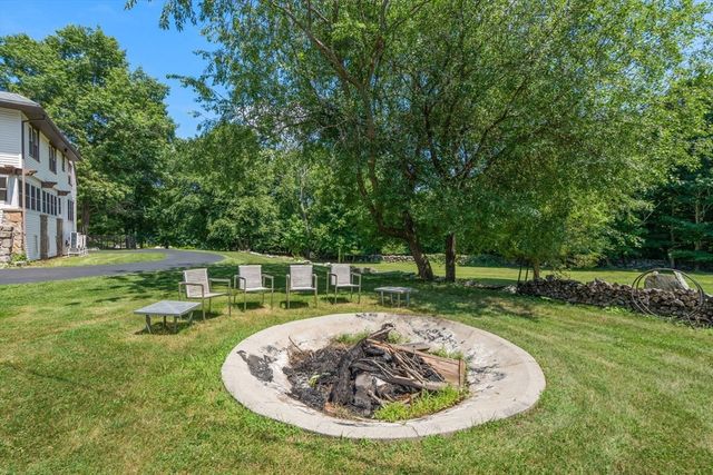 11 Scott Street, Bellingham, MA 02019