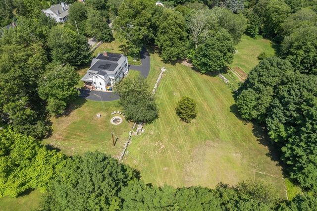 11 Scott Street, Bellingham, MA 02019