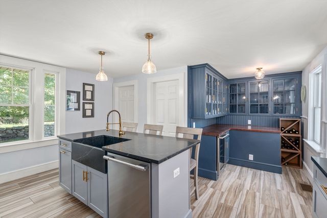 11 Scott Street, Bellingham, MA 02019