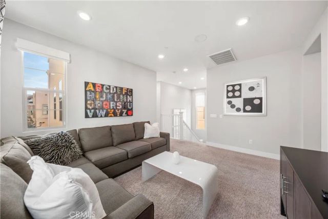 173 Terrapin, Irvine, CA 92618