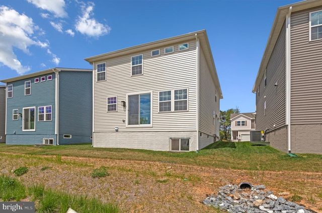 5721 HOWARD DR, Glen Burnie, MD 21061