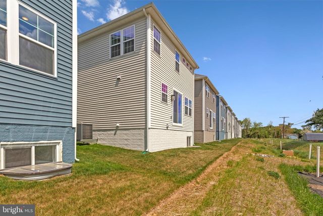 5721 HOWARD DR, Glen Burnie, MD 21061