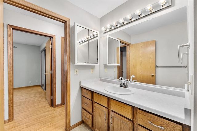 2704 Hemlock Lane, Eau Claire, WI 54703