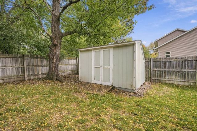 2704 Hemlock Lane, Eau Claire, WI 54703