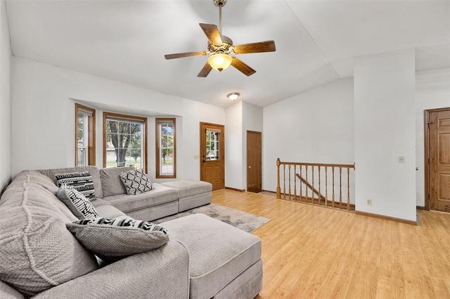 2704 Hemlock Lane, Eau Claire, WI 54703