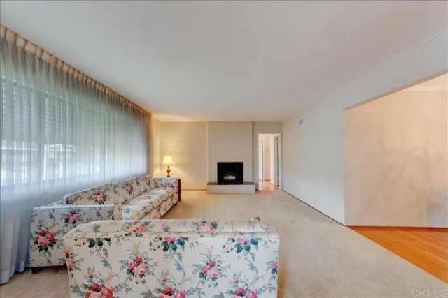 6375 Primrose Dr, San Diego, CA 91942