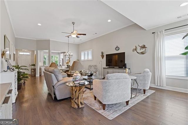 3826 English Oak Drive SW, Gainesville, GA 30504