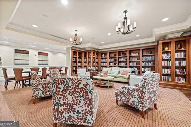 3826 English Oak Drive SW, Gainesville, GA 30504