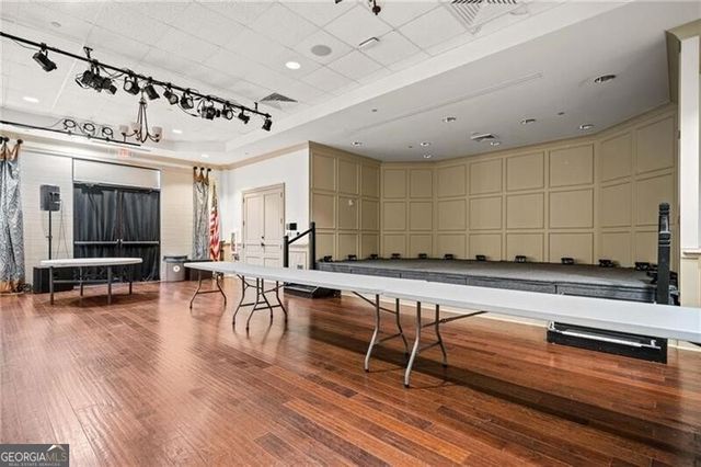 3826 English Oak Drive SW, Gainesville, GA 30504