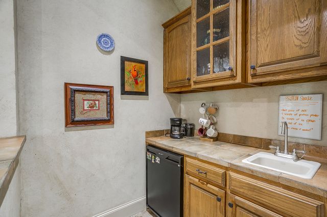 1736 Woodridge Court, Aledo, TX 76008