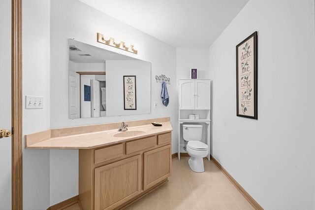 2126 Landings LANE, Delavan, WI 53115
