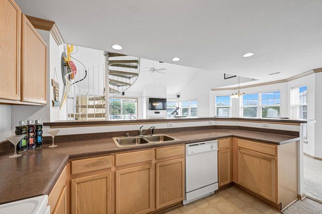 2126 Landings LANE, Delavan, WI 53115