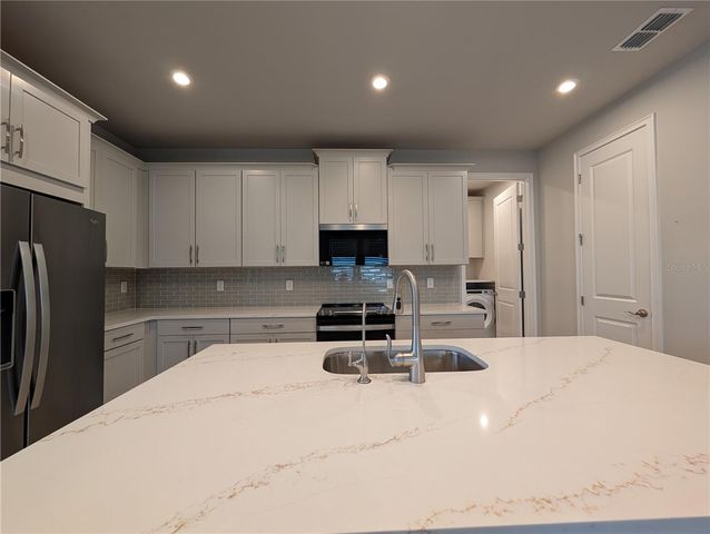 3794 MAXWELL PARK DRIVE, Sun City Center, FL 33573