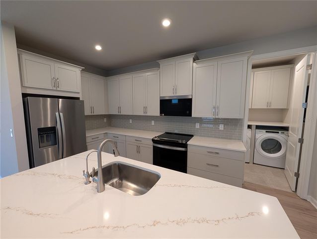 3794 MAXWELL PARK DRIVE, Sun City Center, FL 33573