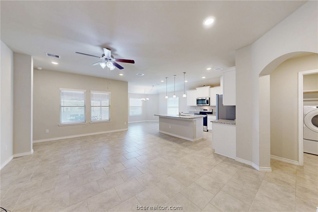 2060 Chief Street, Bryan, TX 77807 — photo 4