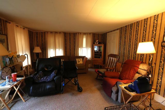 1015 Route 14, Hartford, VT 05047