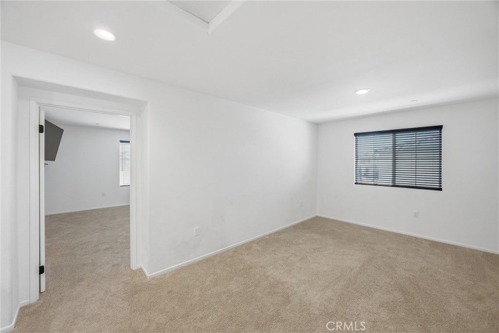 Image 24 of property listing at 8844 Glencliff Avenue, Hesperia, CA 92345