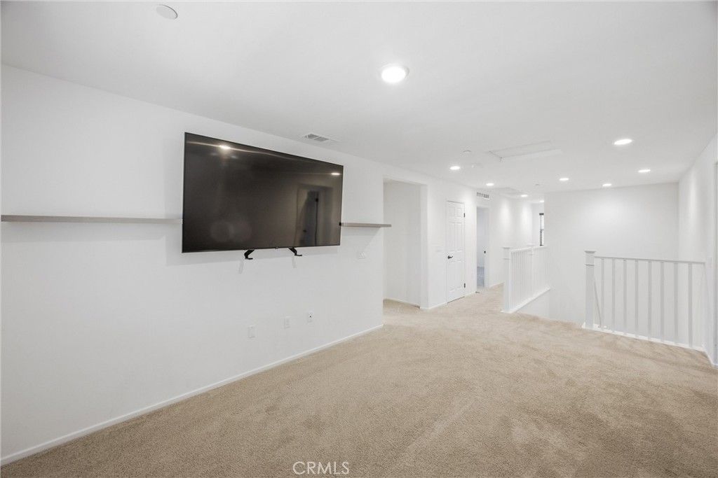 Image 26 of property listing at 8844 Glencliff Avenue, Hesperia, CA 92345