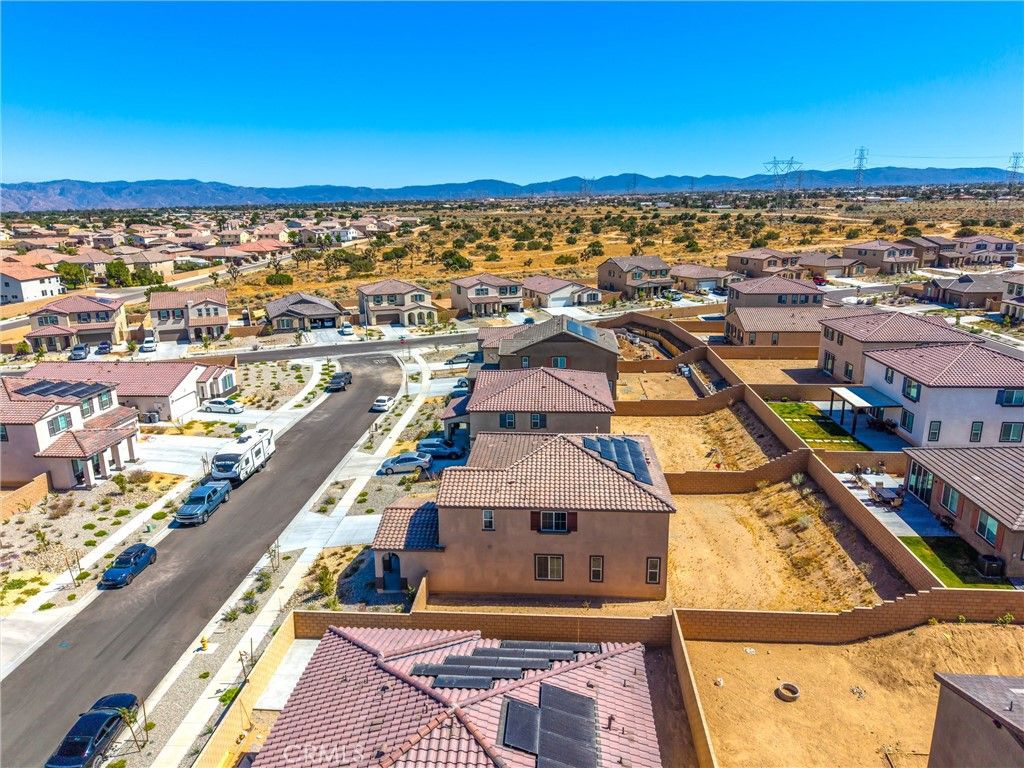 Image 48 of property listing at 8844 Glencliff Avenue, Hesperia, CA 92345