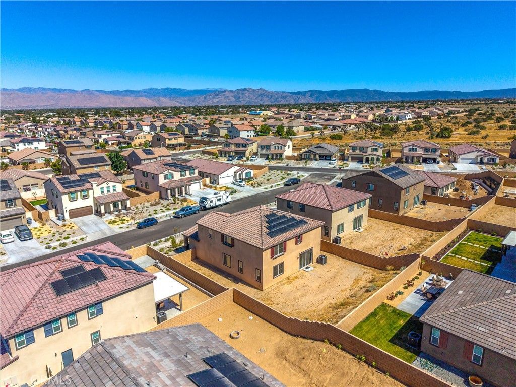 Image 49 of property listing at 8844 Glencliff Avenue, Hesperia, CA 92345