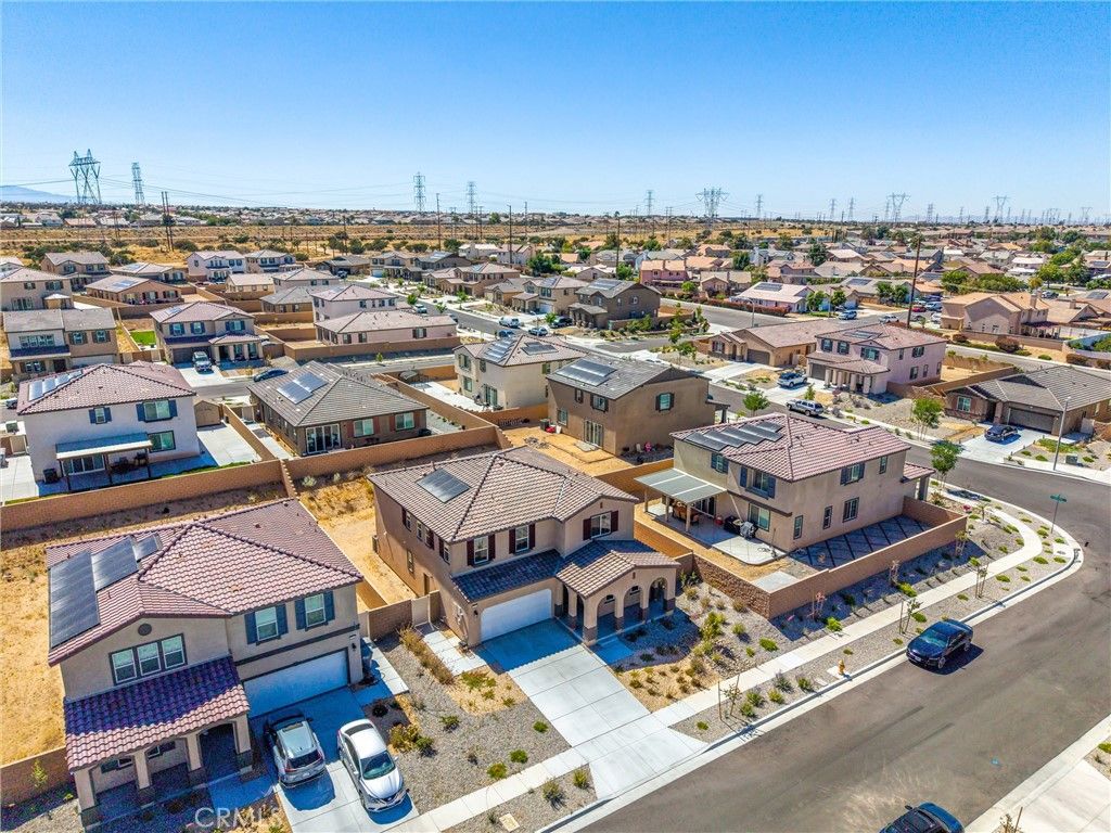 Image 53 of property listing at 8844 Glencliff Avenue, Hesperia, CA 92345