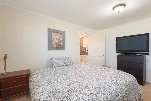 1909 Sycamore Street, Commerce, TX 75428