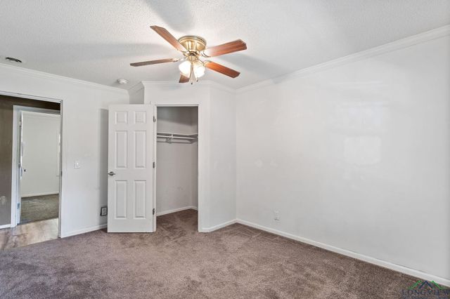 220 Union Grove Cemetery RD, Gladewater, TX 75647