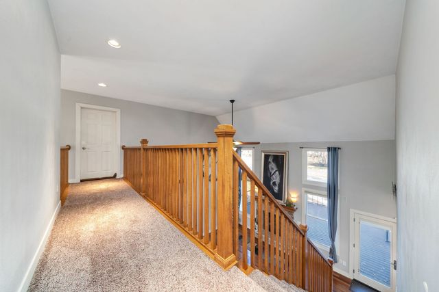 5315 Woodland Pond Lane, Loves Park, IL 61111