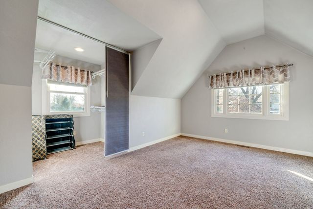 5315 Woodland Pond Lane, Loves Park, IL 61111