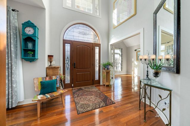 5315 Woodland Pond Lane, Loves Park, IL 61111