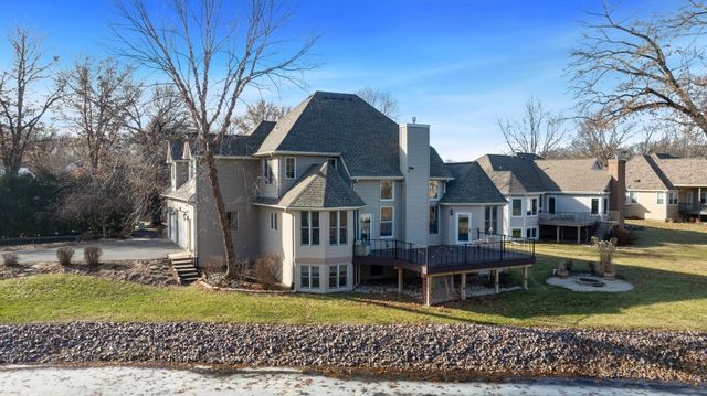 5315 Woodland Pond Lane, Loves Park, IL 61111