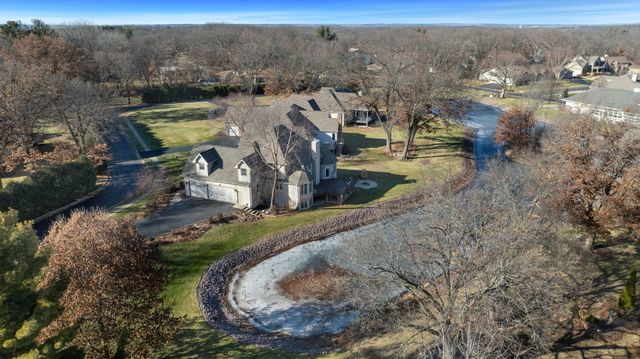 5315 Woodland Pond Lane, Loves Park, IL 61111