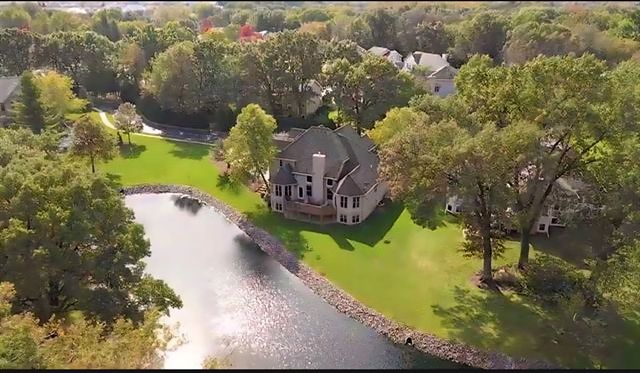 5315 Woodland Pond Lane, Loves Park, IL 61111