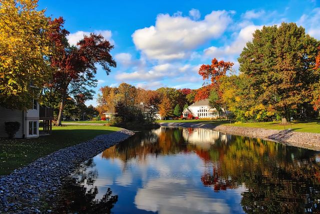 5315 Woodland Pond Lane, Loves Park, IL 61111