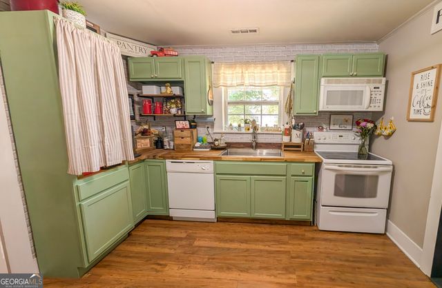 306 S Piedmont Avenue, Rockmart, GA 30153